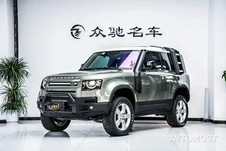 Land Rover Defender 2021 90 P400 Classic Replica Edition
