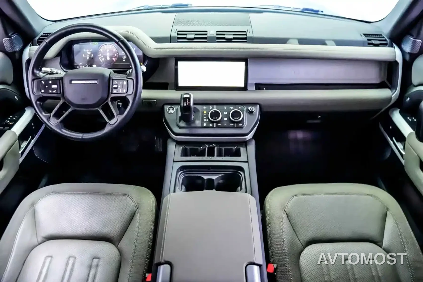 Land Rover Defender 2021 90 P400 Classic Replica Edition — фото 5