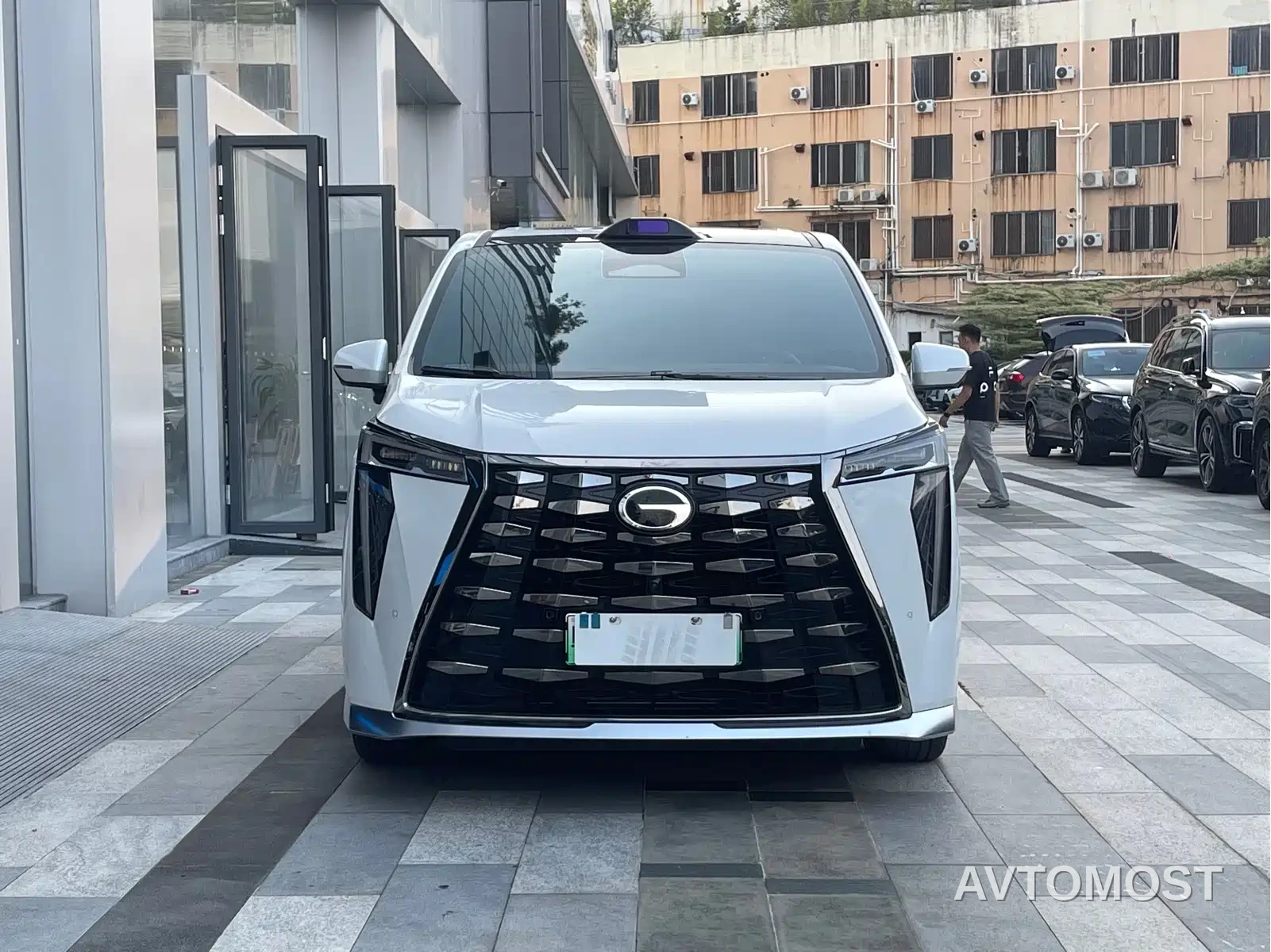 GAC Trumpchi Xiangwang M8 2025 Model QianKun Series Ultra First Class — фото 23