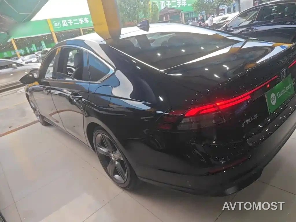 Honda Accord New Energy 2023 2.0L e:PHEV Luxury Edition — фото 5