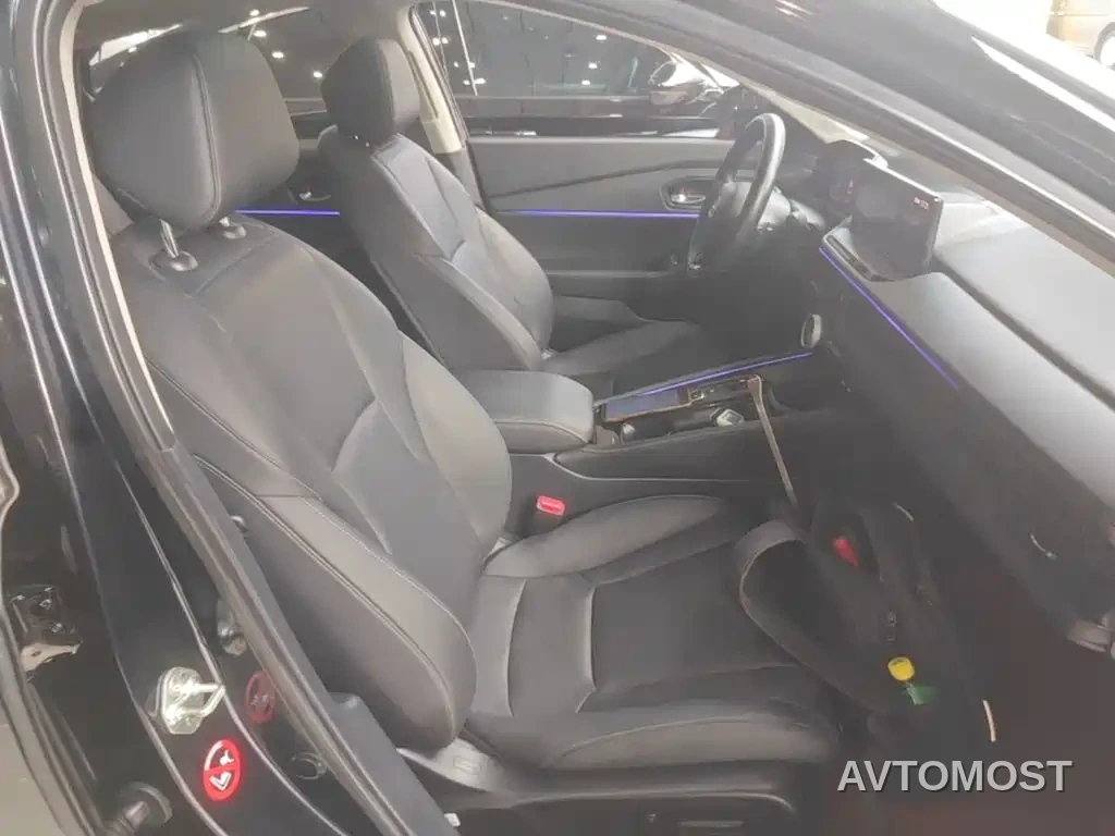 Honda Accord New Energy 2023 2.0L e:PHEV Luxury Edition — фото 25