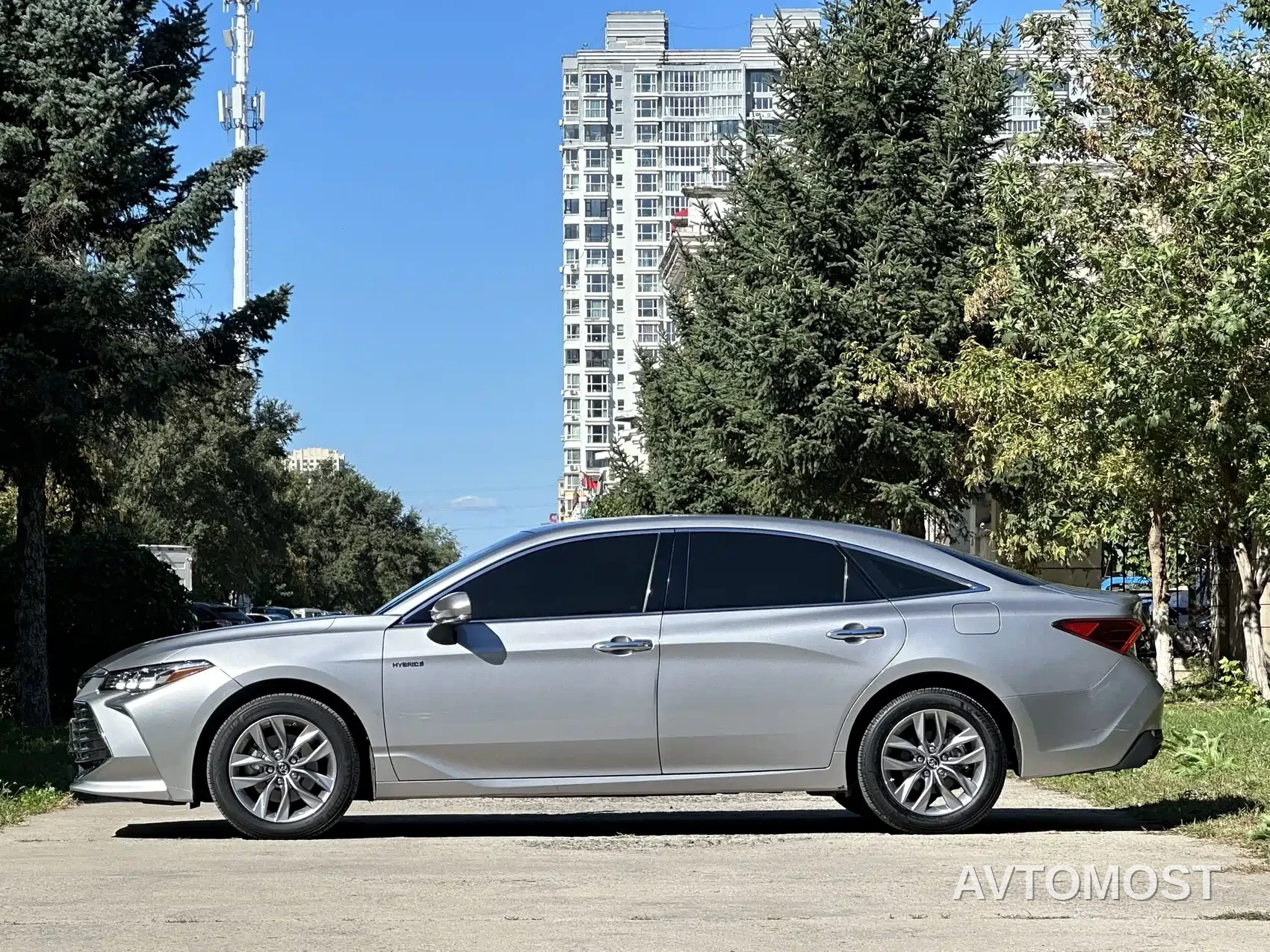 Toyota Avalon 2019 Hybrid 2.5L Luxury Edition China VI — фото 7