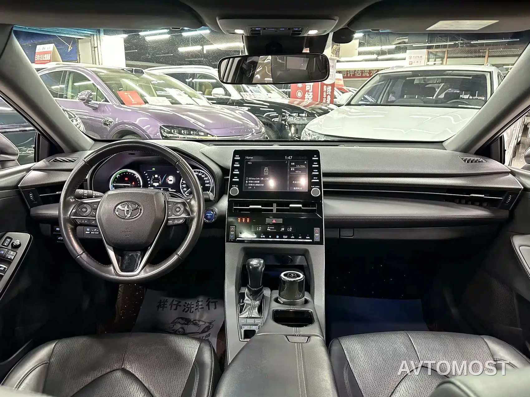 Toyota Avalon 2019 Hybrid 2.5L Luxury Edition China VI — фото 17