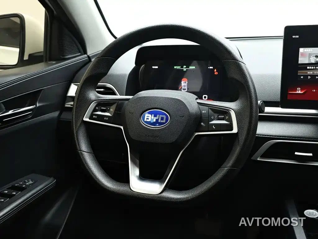 BYD e3 2021 Leading Comfort Edition — фото 16
