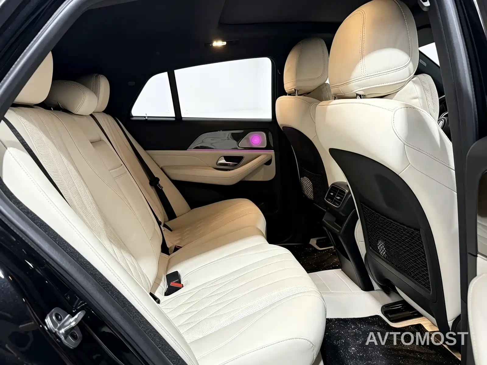 Mercedes-Benz GLE Coupe 2022 GLE 450 4MATIC Coupe SUV Fashion — фото 13