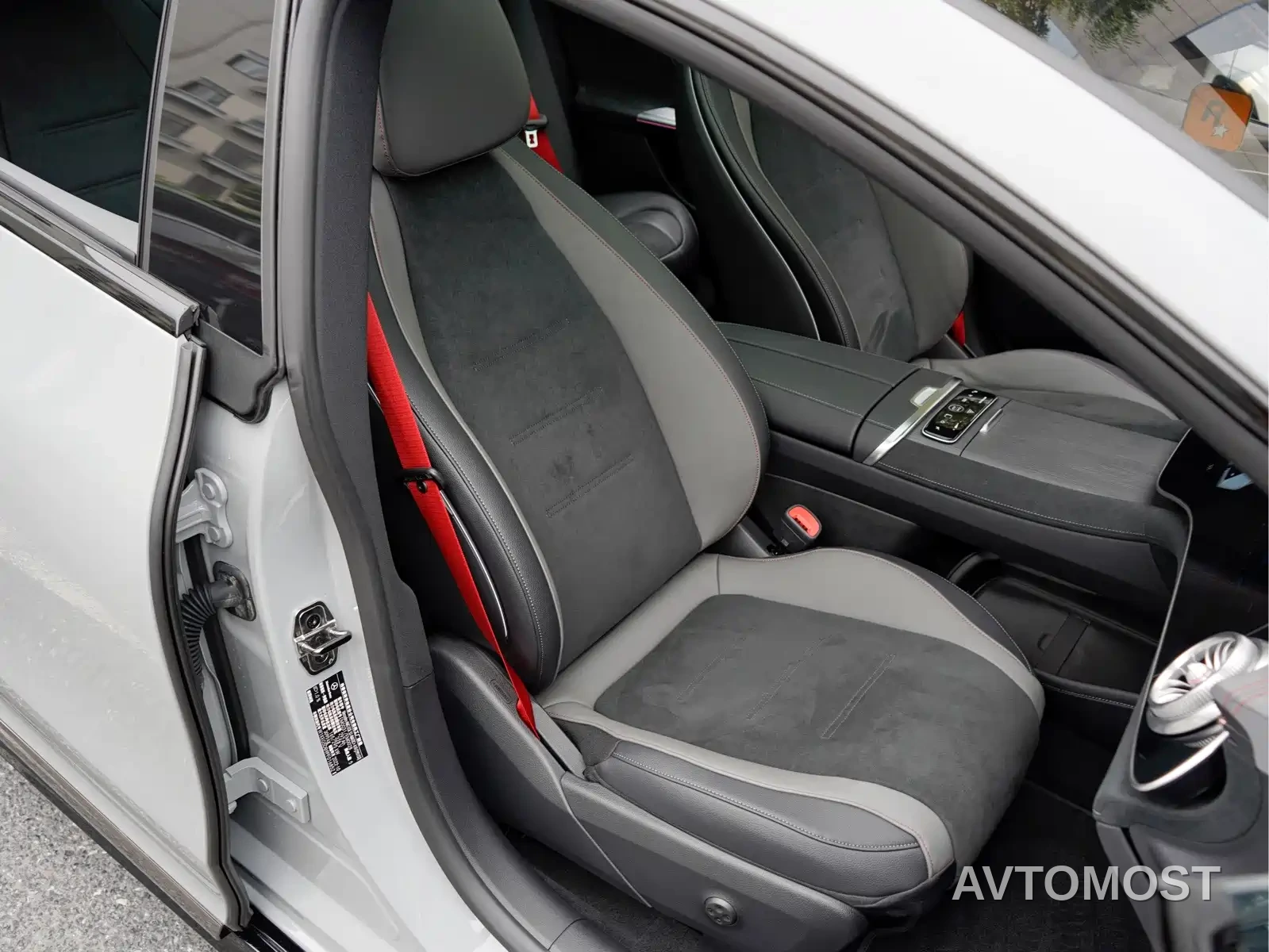 Mercedes-Benz EQE AMG 2023 AMG EQE 53 4MATIC+ — фото 14
