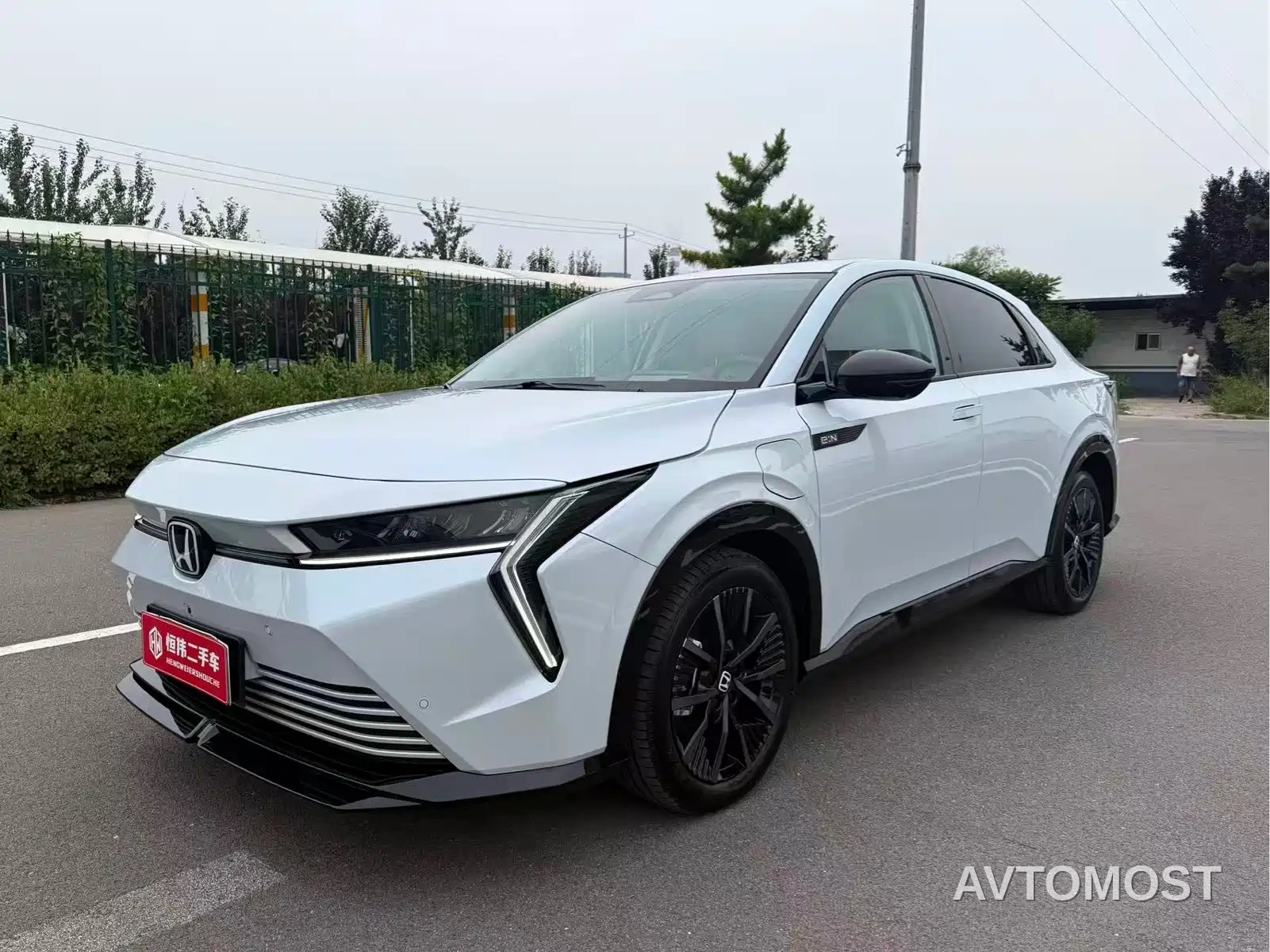 Honda Hunting Light e:NS2 2024 Brilliant Light Edition — фото 1