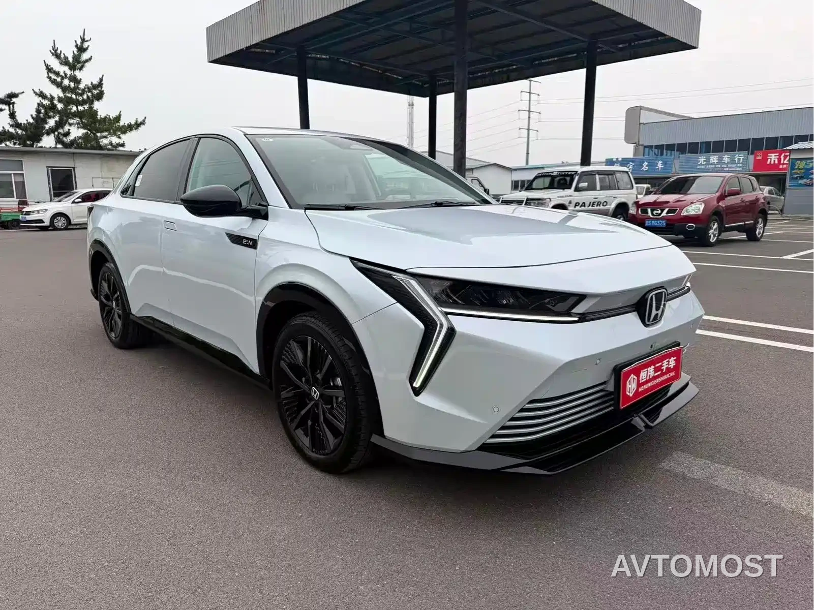 Honda Hunting Light e:NS2 2024 Brilliant Light Edition — фото 3
