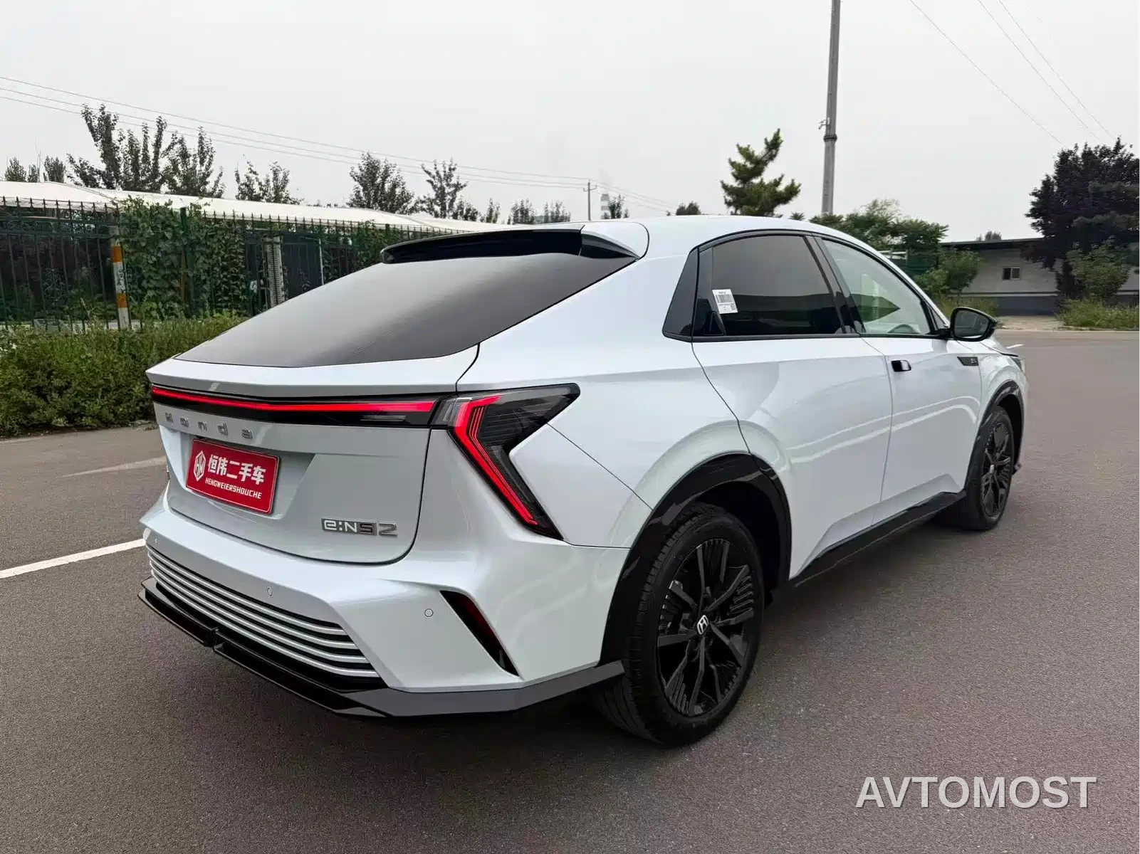 Honda Hunting Light e:NS2 2024 Brilliant Light Edition — фото 6