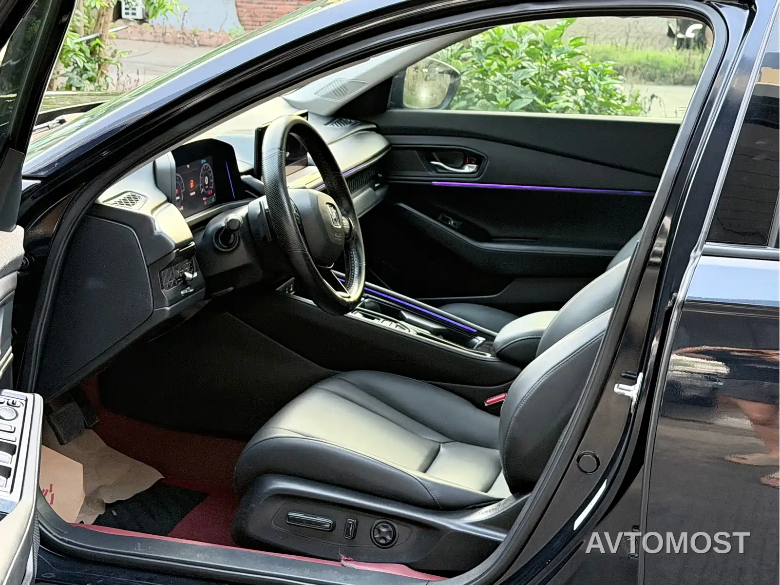 Honda Accord New Energy 2025 Model 2.0L e:PHEV Luxury Edition — фото 7