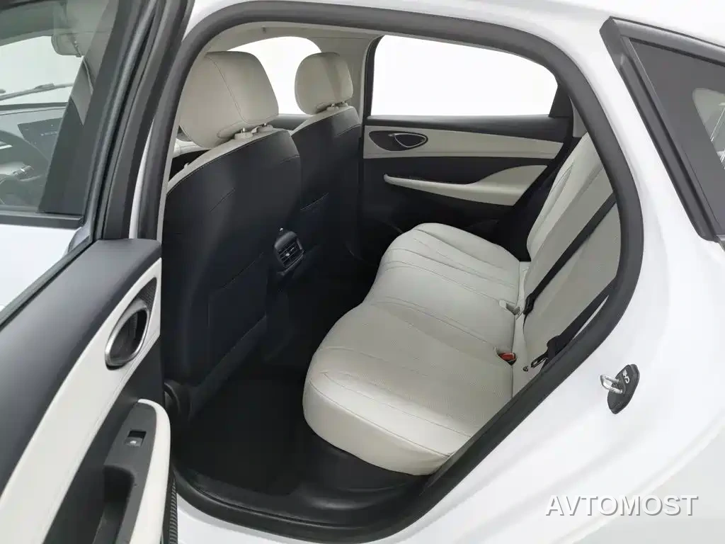 BYD Hai Bao 05 DM-i 2025 DM-i Smart Drive Edition 55KM Luxury — фото 13