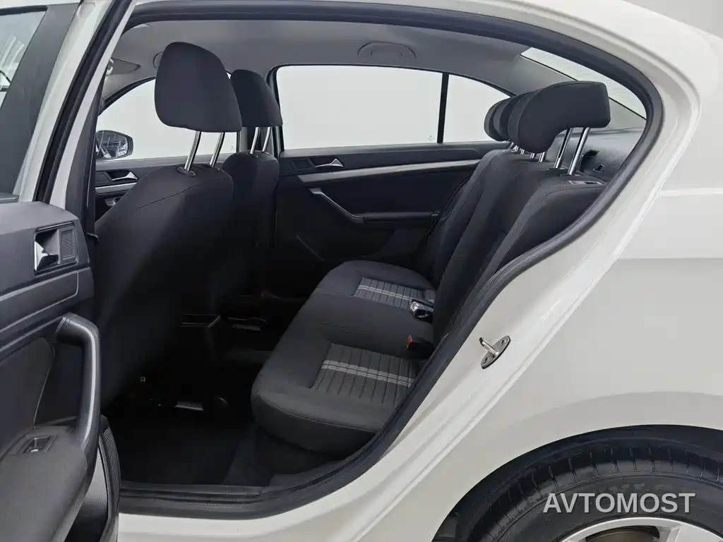 Volkswagen Lavida 2019 Lavida Start 1.5L Manual Trend (China VI) — фото 11