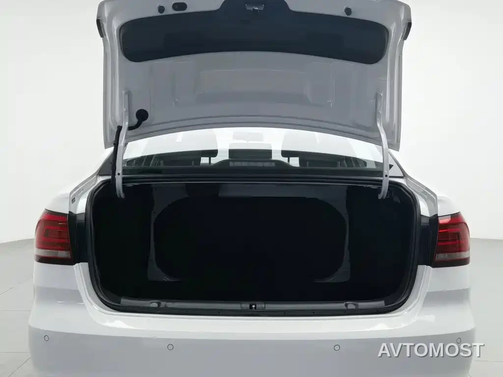 Volkswagen Lavida 2019 Lavida Start 1.5L Manual Trend (China VI) — фото 12