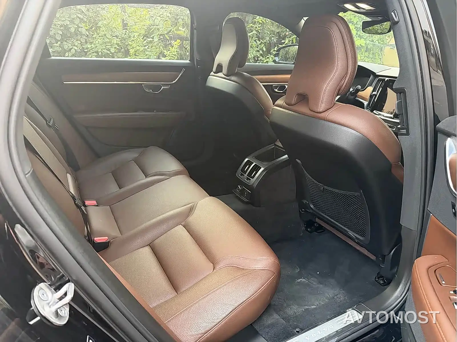 Volvo S90 2023 B5 Intelligent Comfort Luxury Edition — фото 6