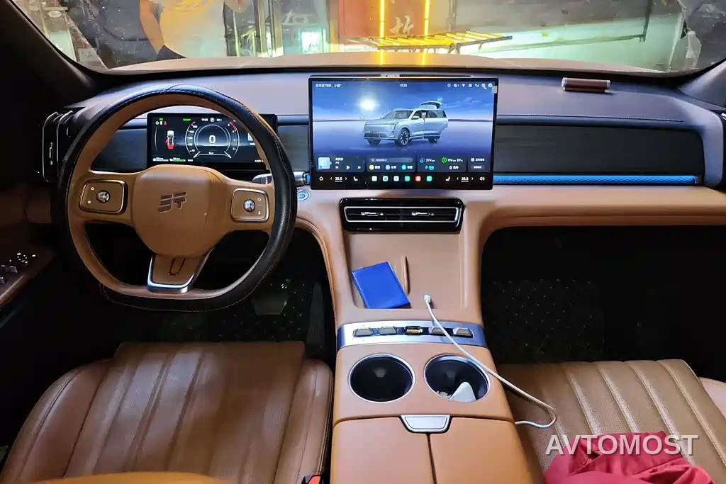 Jetour Shanhai L7 PLUS 2025 Base Model 7-Seater — фото 12