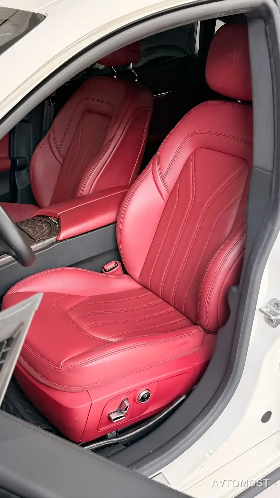 Maserati Quattroporte 2022 3.0T GT — фото 10