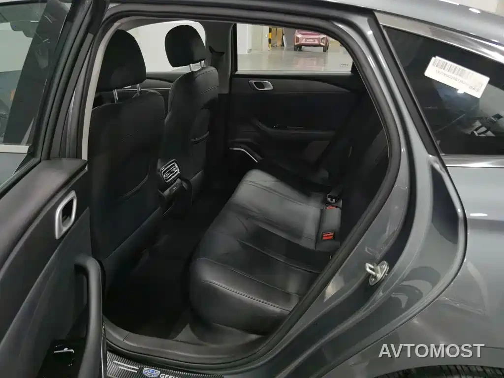 Geely Galaxy Stellar 6 2025 60km Voyager Edition — фото 14