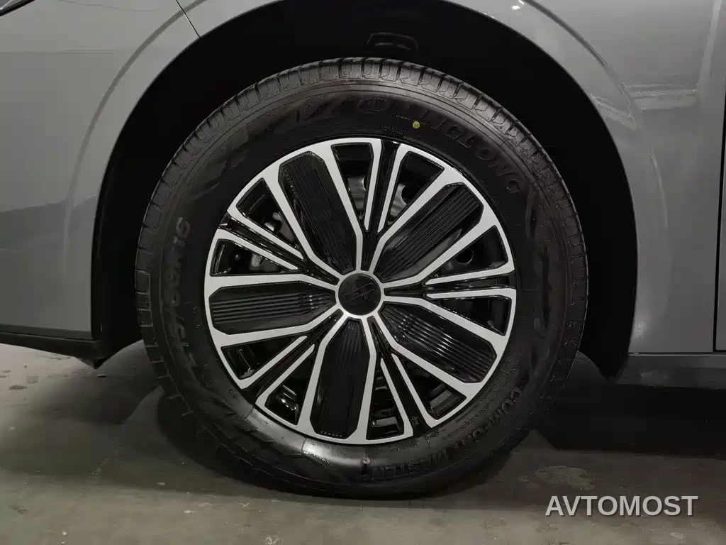 Geely Galaxy Stellar 6 2025 60km Voyager Edition — фото 16
