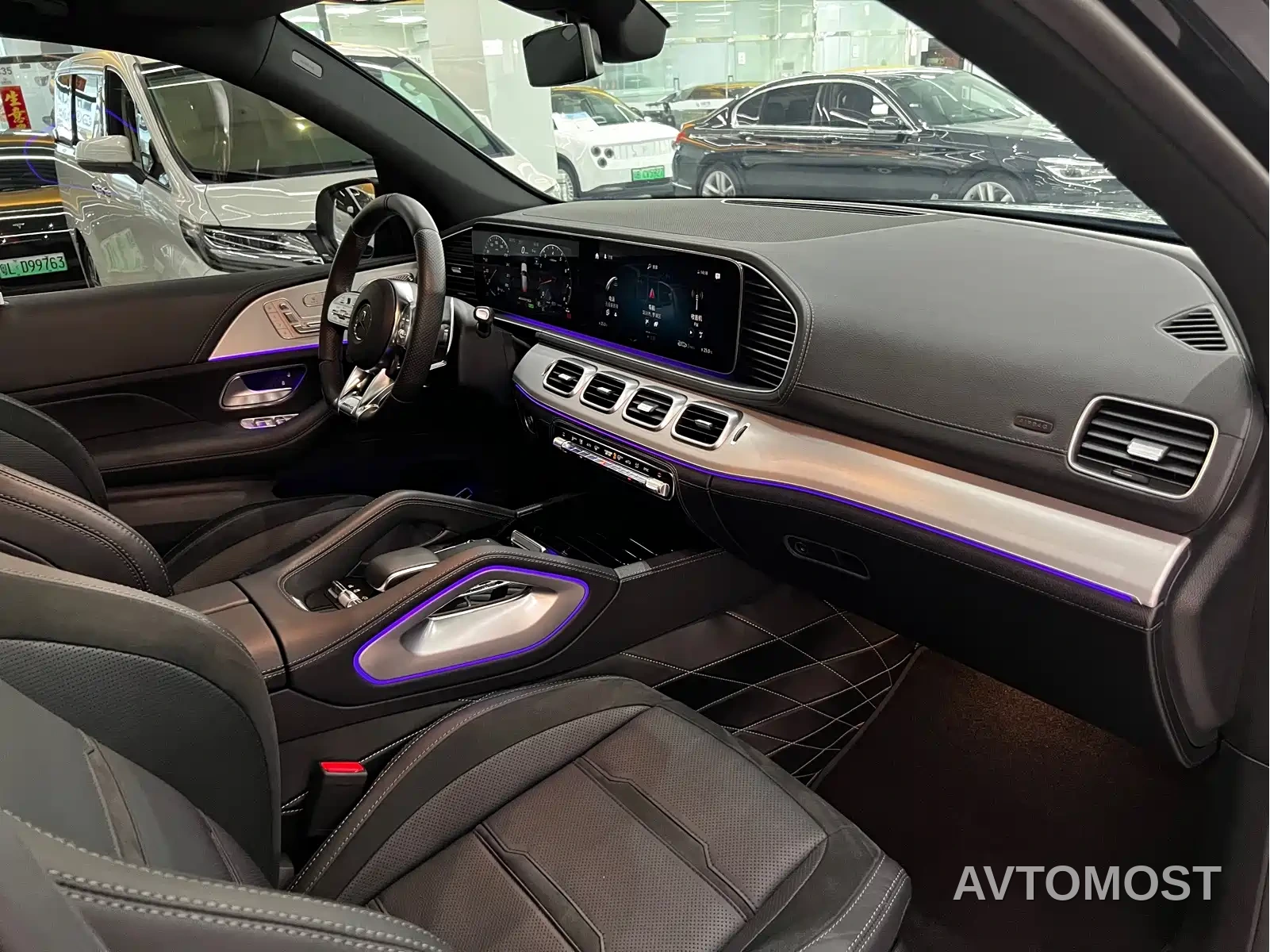 Mercedes-Benz GLE AMG 2020 AMG GLE 63 4MATIC+ — фото 8