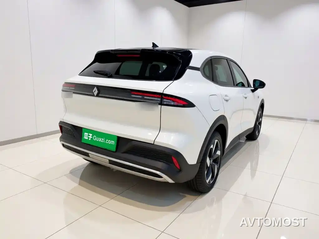 Baojun Yunhai 2024 140km Plug-in Hybrid — фото 6