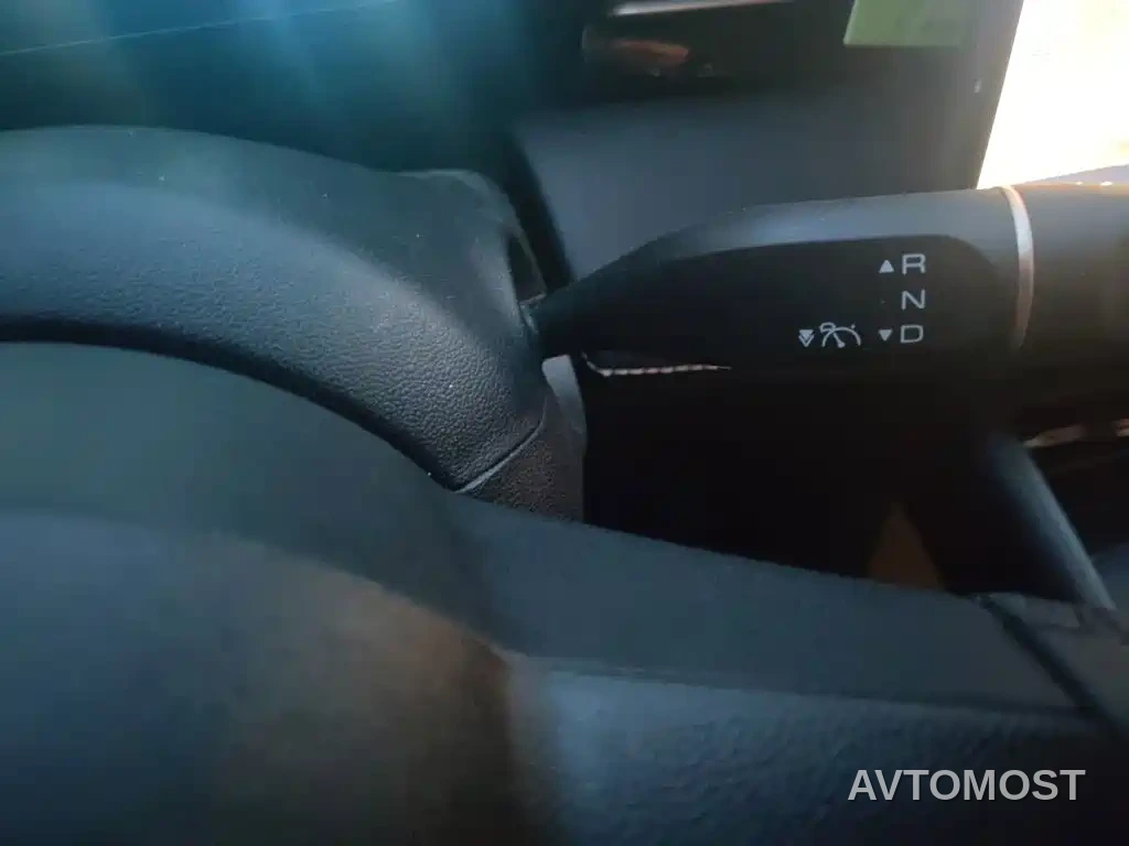 Baojun Yunhai 2024 140km Plug-in Hybrid — фото 15