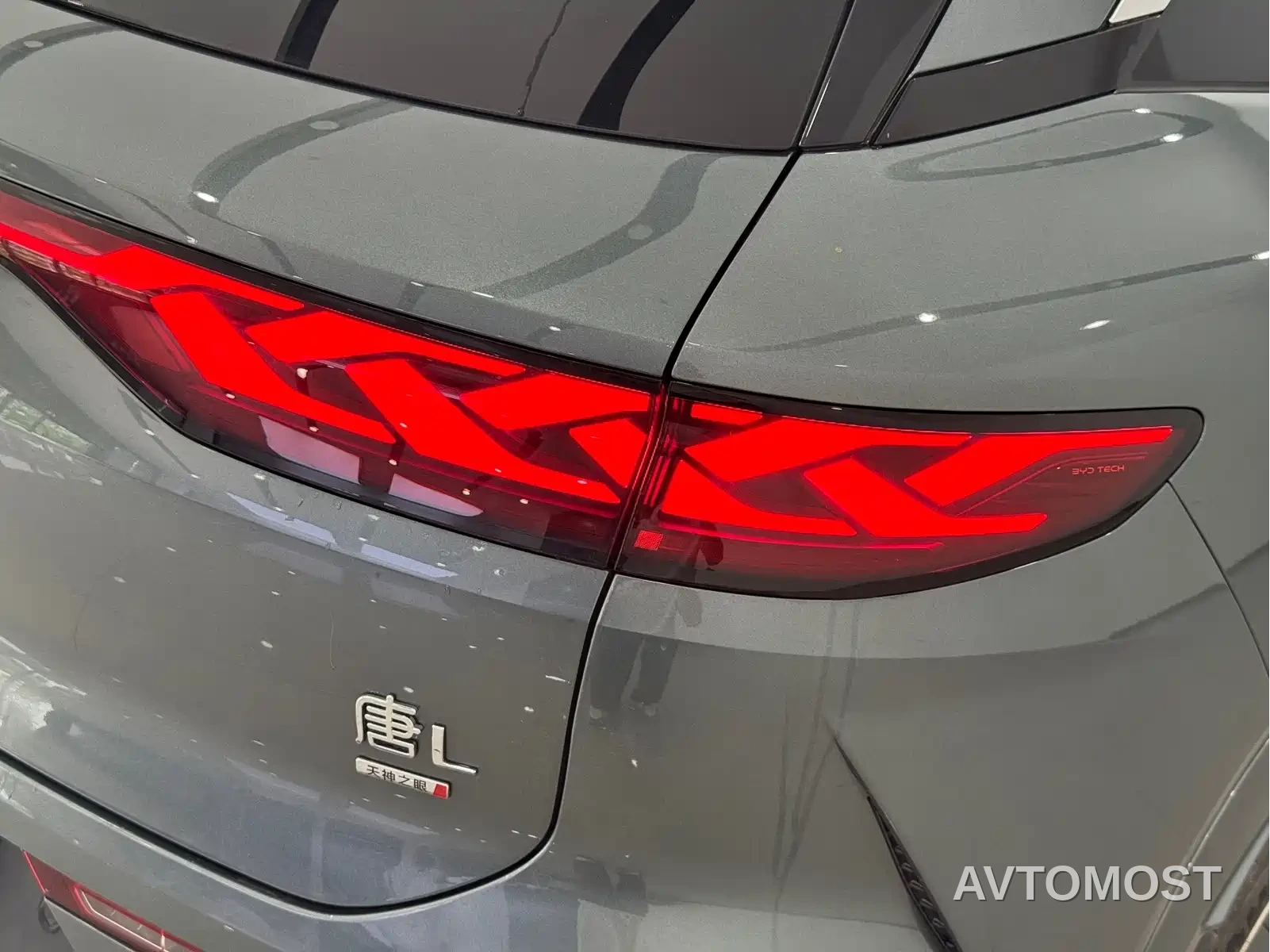 BYD Tang L 2025 DM 175KM Drone Player Edition — фото 6