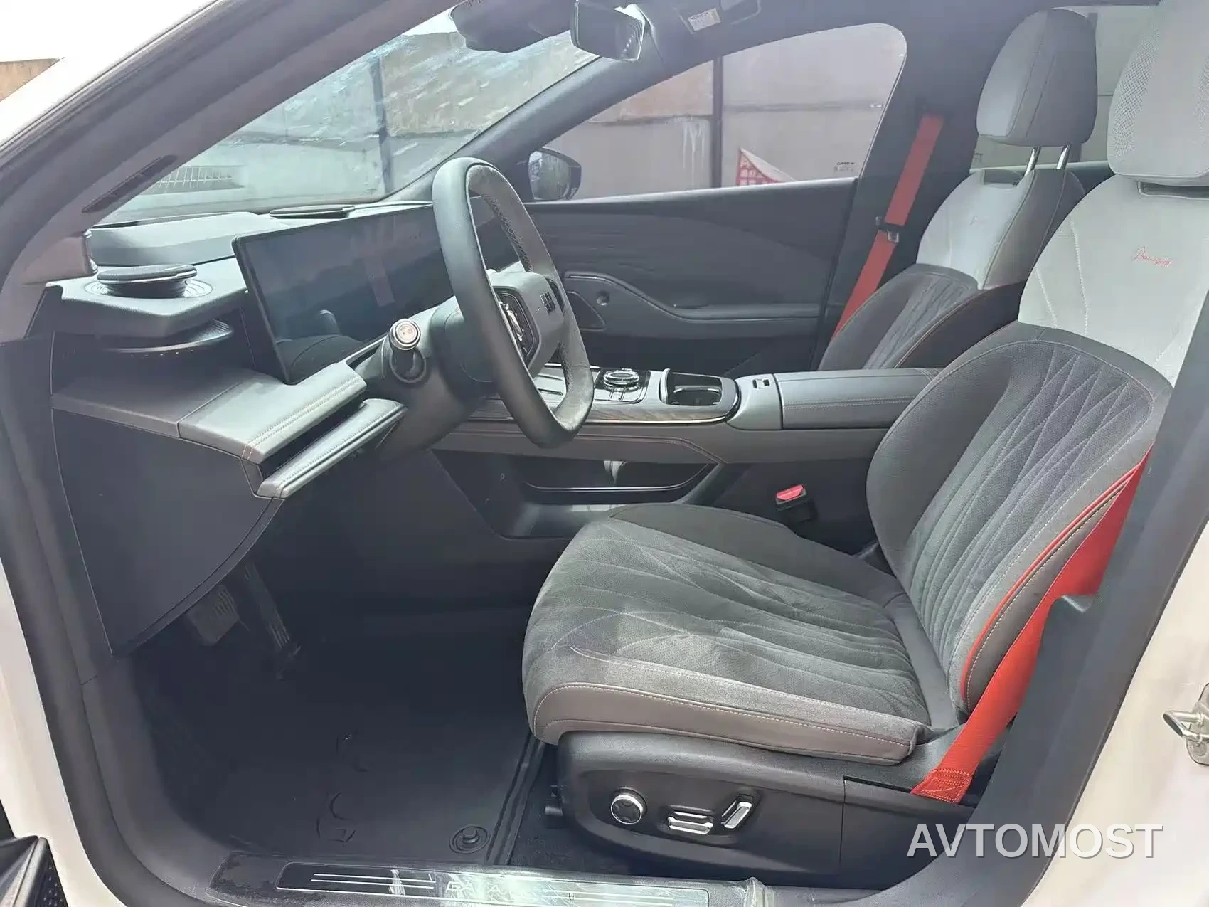 Geely Galaxy E8 2025 Model 610km Premium Edition — фото 10
