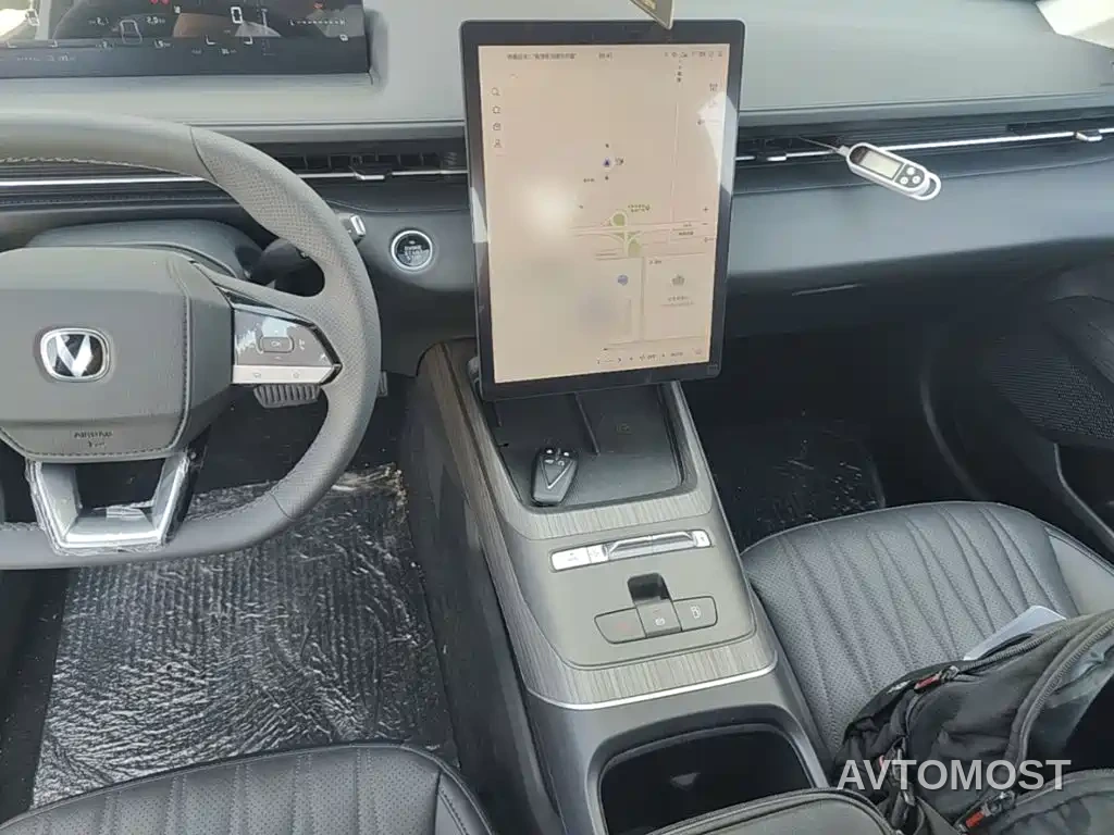 Changan Eado PHEV 2025 Smart New Blue Whale 145KM Battleship Edition — фото 10