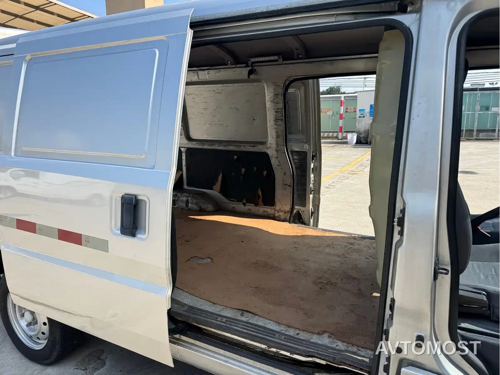 Wuling EV50 2021 Van Logistics Huishitong CATL 41.86kWh Huichuan 2nd Gen Electric Control — фото 13