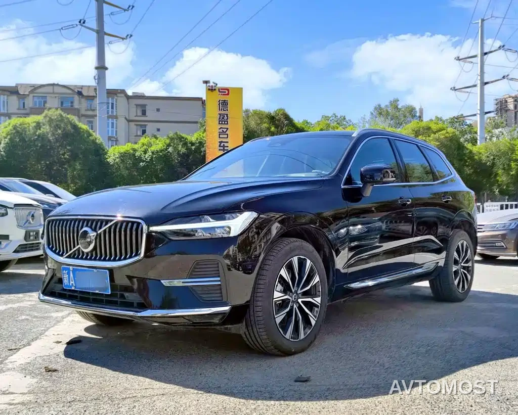 Volvo XC60 2025 B5 AWD Smart Elite Luxury Edition — фото 1