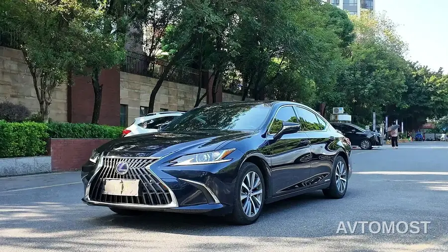 Lexus ES 2020 Model 300h Excellence Edition