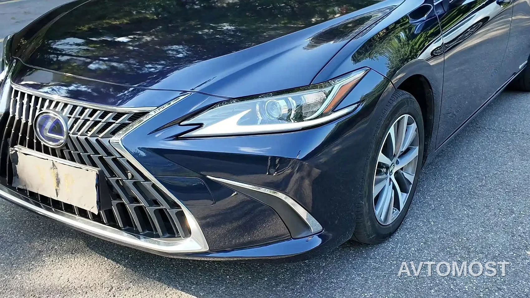 Lexus ES 2020 Model 300h Excellence Edition — фото 4