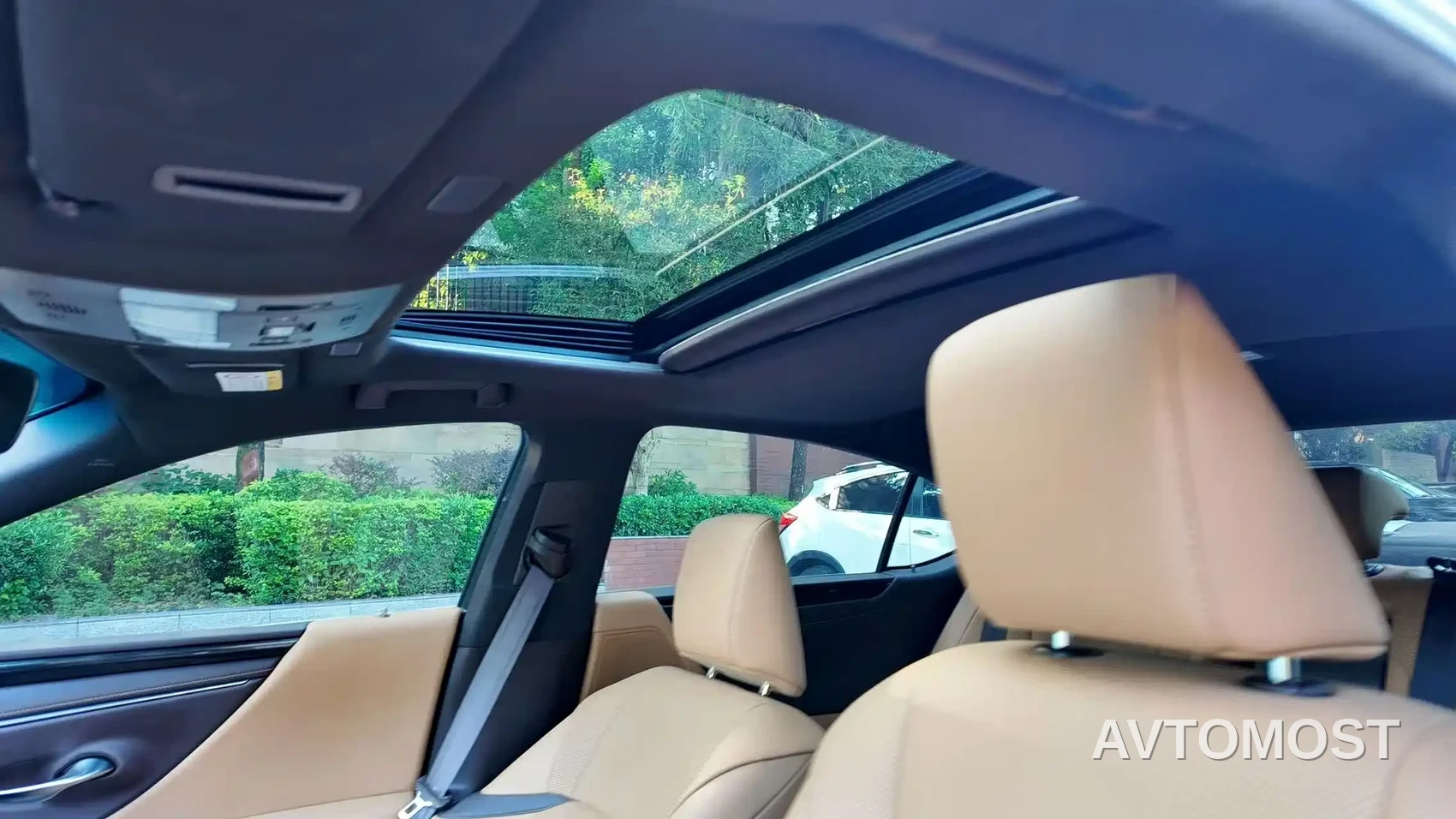 Lexus ES 2020 Model 300h Excellence Edition — фото 9