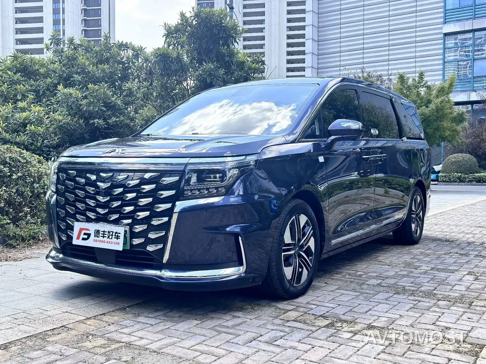JAC Refine RF8 PHEV 2024 Smart Edition 1.5T 150KM Flagship (LFP) — фото 1