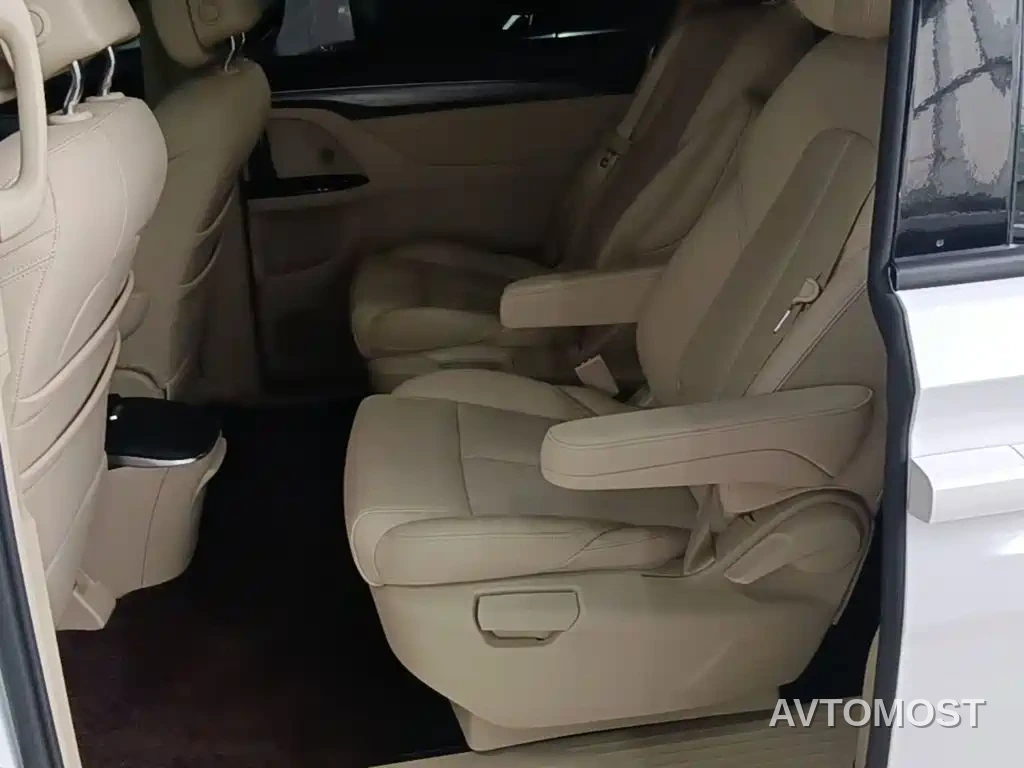 Buick GL8 New Energy 2025 Landprestige First Edition 7-Seater — фото 15