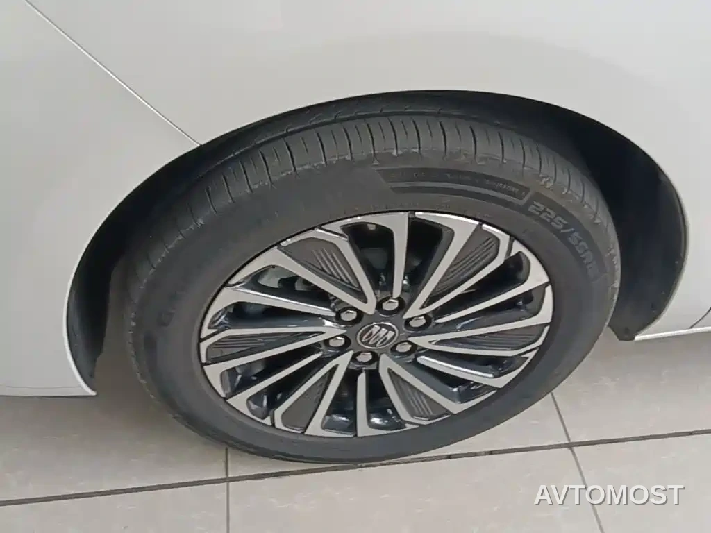 Buick GL8 New Energy 2025 Landprestige First Edition 7-Seater — фото 21