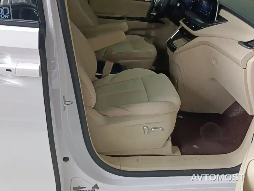Buick GL8 New Energy 2025 Landprestige First Edition 7-Seater — фото 23