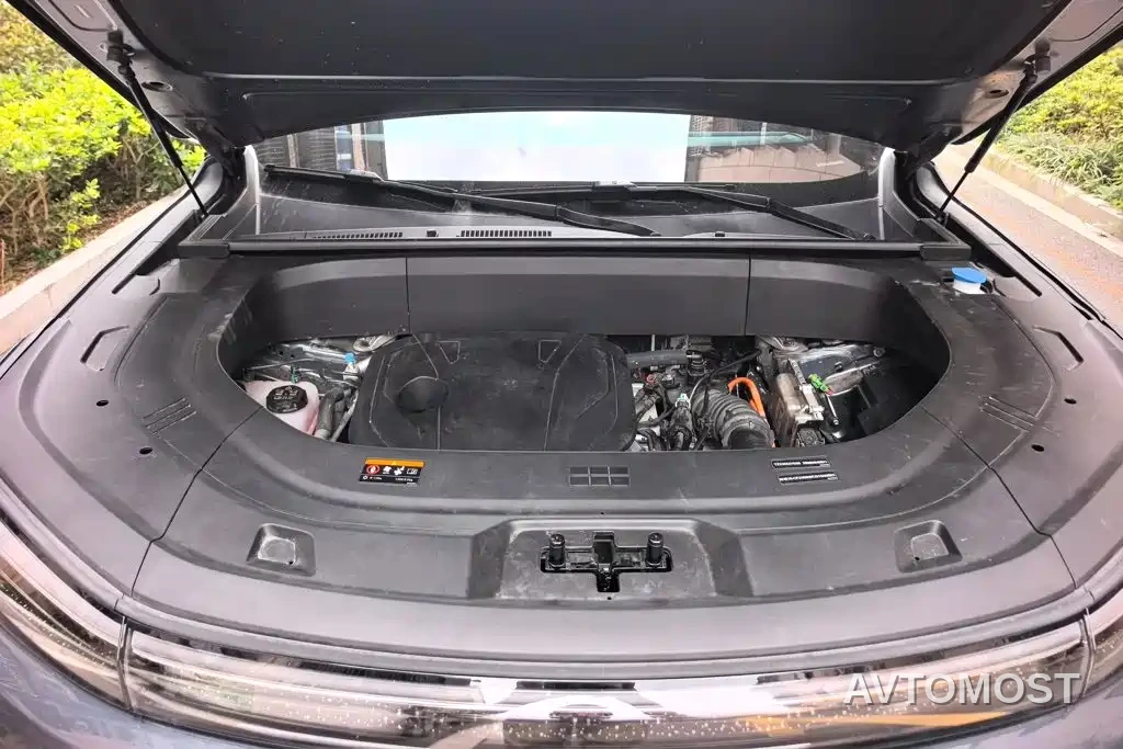 Geely Galaxy M9 2025 Model 230km 2WD Explorer+ Edition — фото 10