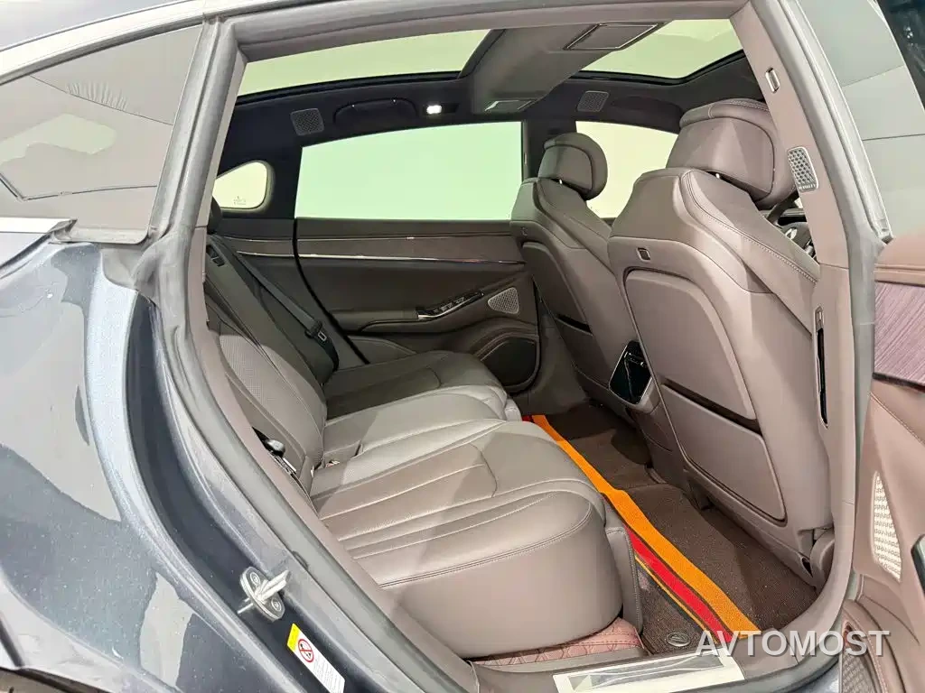 Denza Z9 2024 Model 1100km AWD Max Edition — фото 25