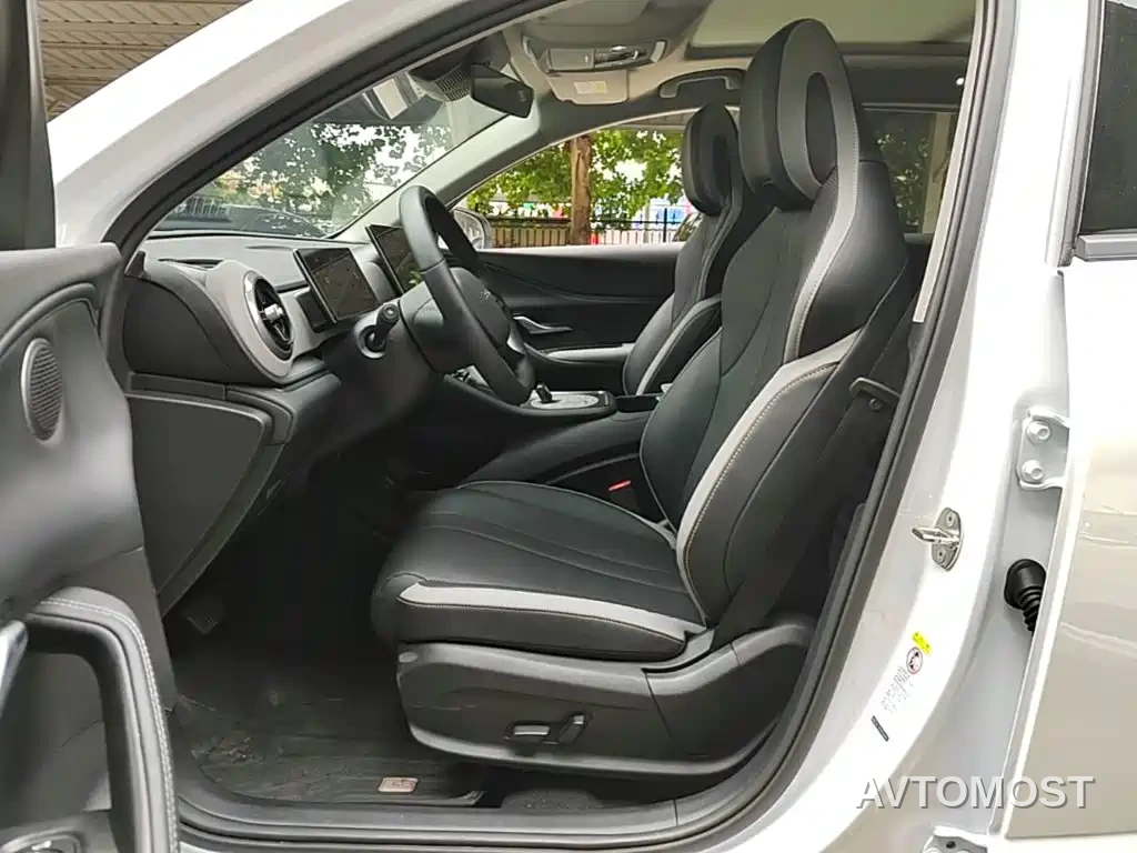 BYD Seal 05 DM-i 2025 DM-i 75KM Premium — фото 13