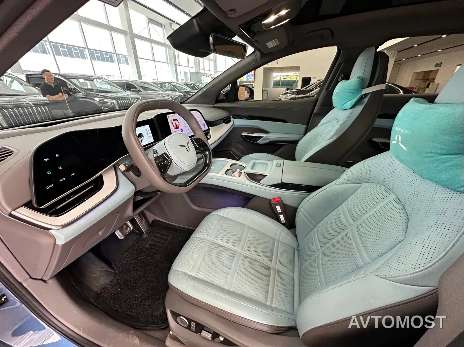 Hongqi Tian Gong 08 2025 605 Max RWD Edition — фото 12