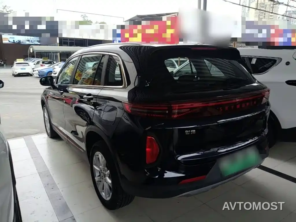 Skyworth HT-i 2022 1.5L PHEV 115KM Smart Edition — фото 2