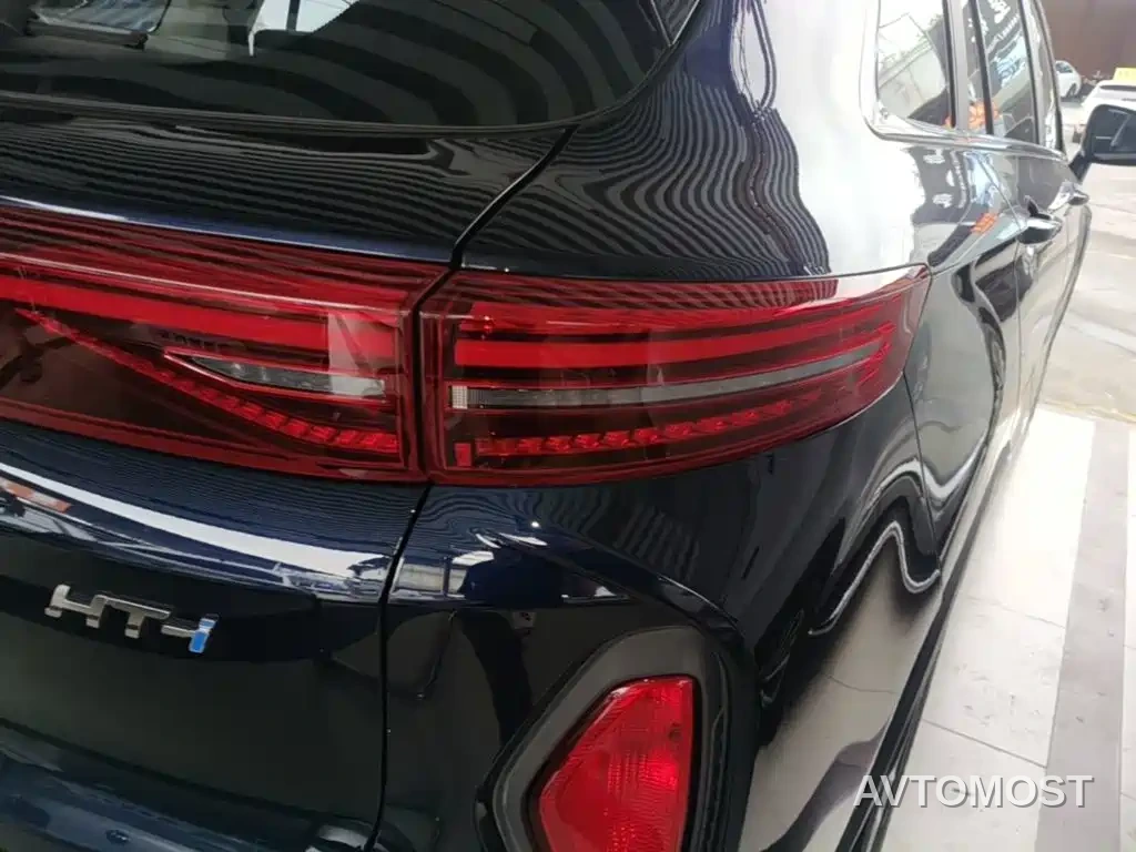 Skyworth HT-i 2022 1.5L PHEV 115KM Smart Edition — фото 5