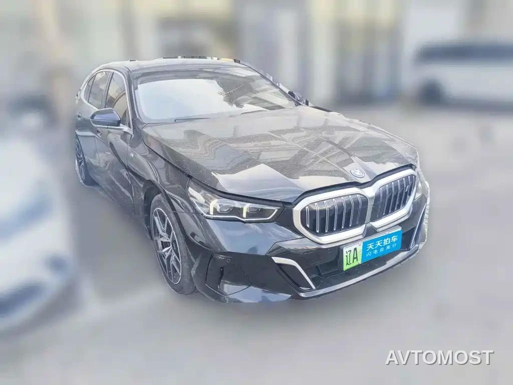 BMW i5 2024 eDrive 35L M Sport Package — фото 3