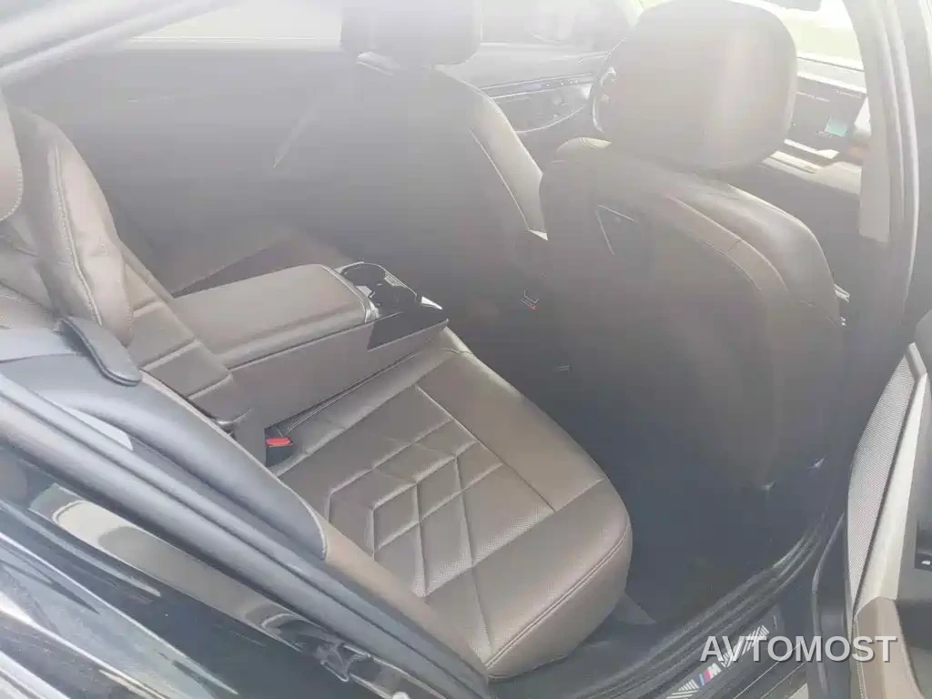 BMW i5 2024 eDrive 35L M Sport Package — фото 11