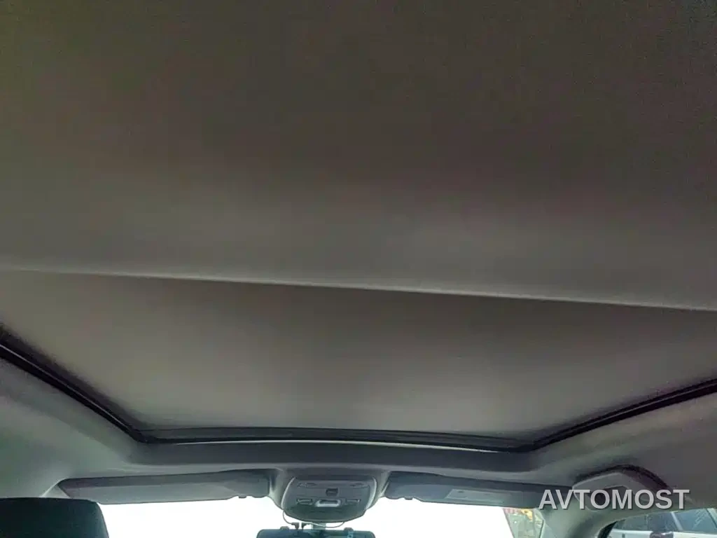Peugeot 2008 2020 230THP Fashion Sunroof Edition — фото 15