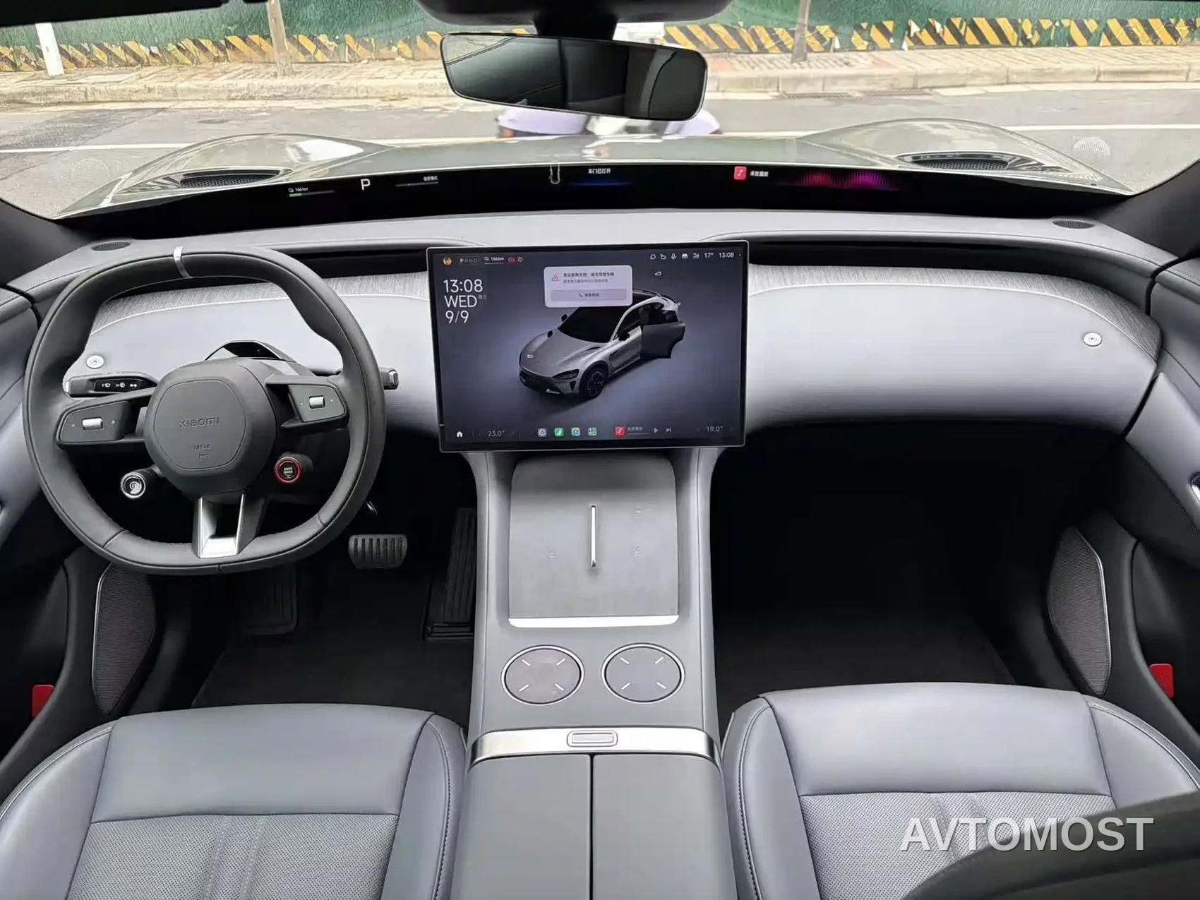 Xiaomi YU7 2025 Extended Range RWD Edition — фото 4