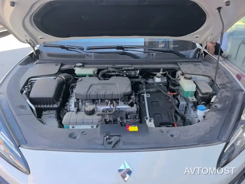 Baojun Yunhai 2024 140km Plug-in Hybrid — фото 20