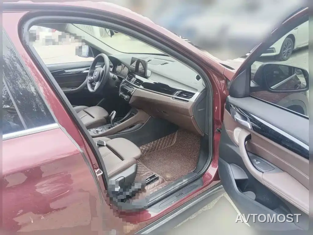 BMW X1 2021 Facelift sDrive25Li Leading — фото 12