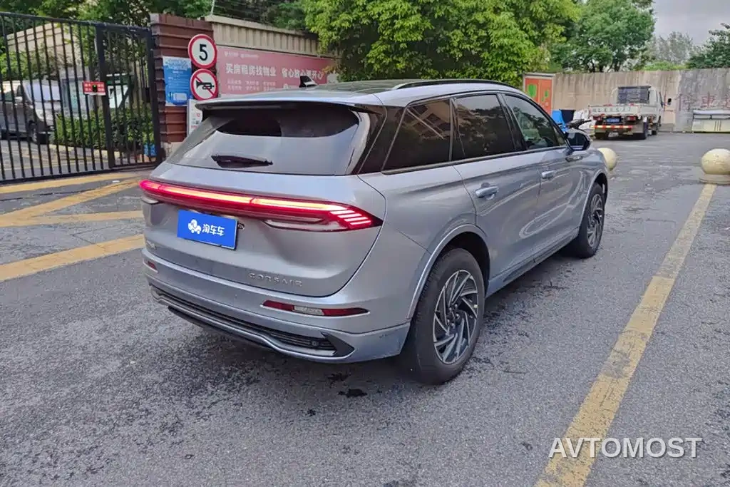 Lincoln Adventurer 2024 1.5T 2WD Premium Hybrid — фото 3